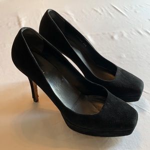 Black Suede Gucci Platform Pumps - 39.5, 9.5